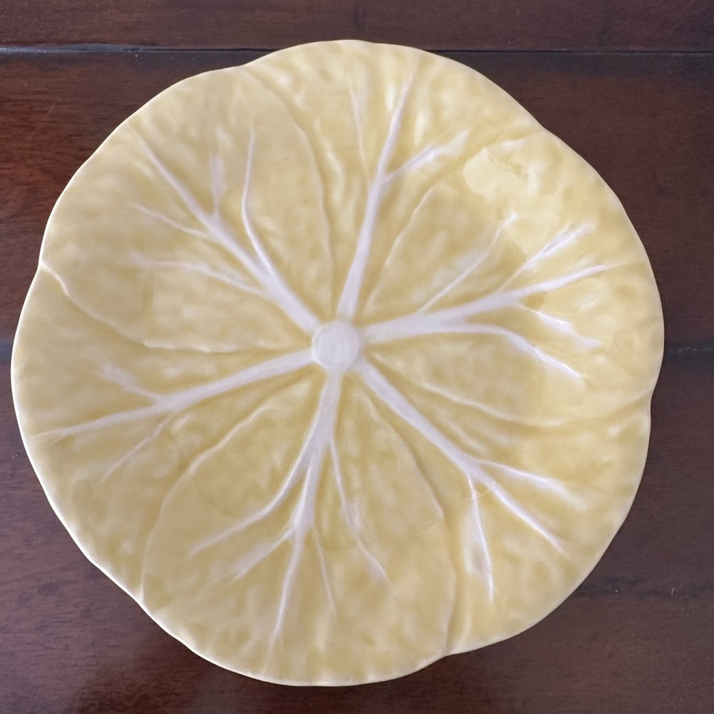 BORDALLO PINHEIRO CABBAGE round salad plate